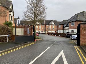 Gated Community- click for photo gallery